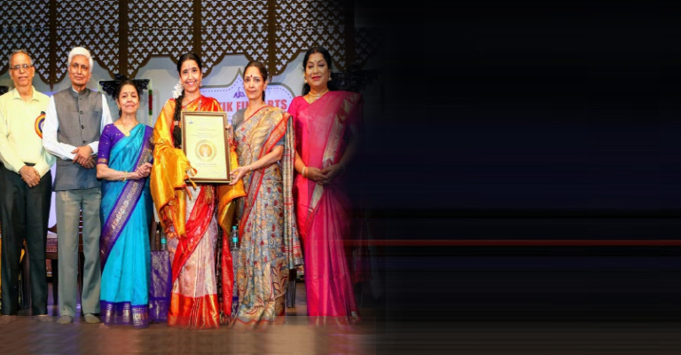 Bharatanatyam_BalaDeviChandrashekar_right_image2